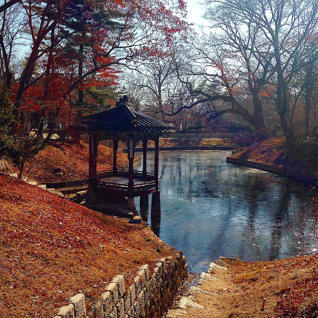 Khu vườn bí mật Huwon