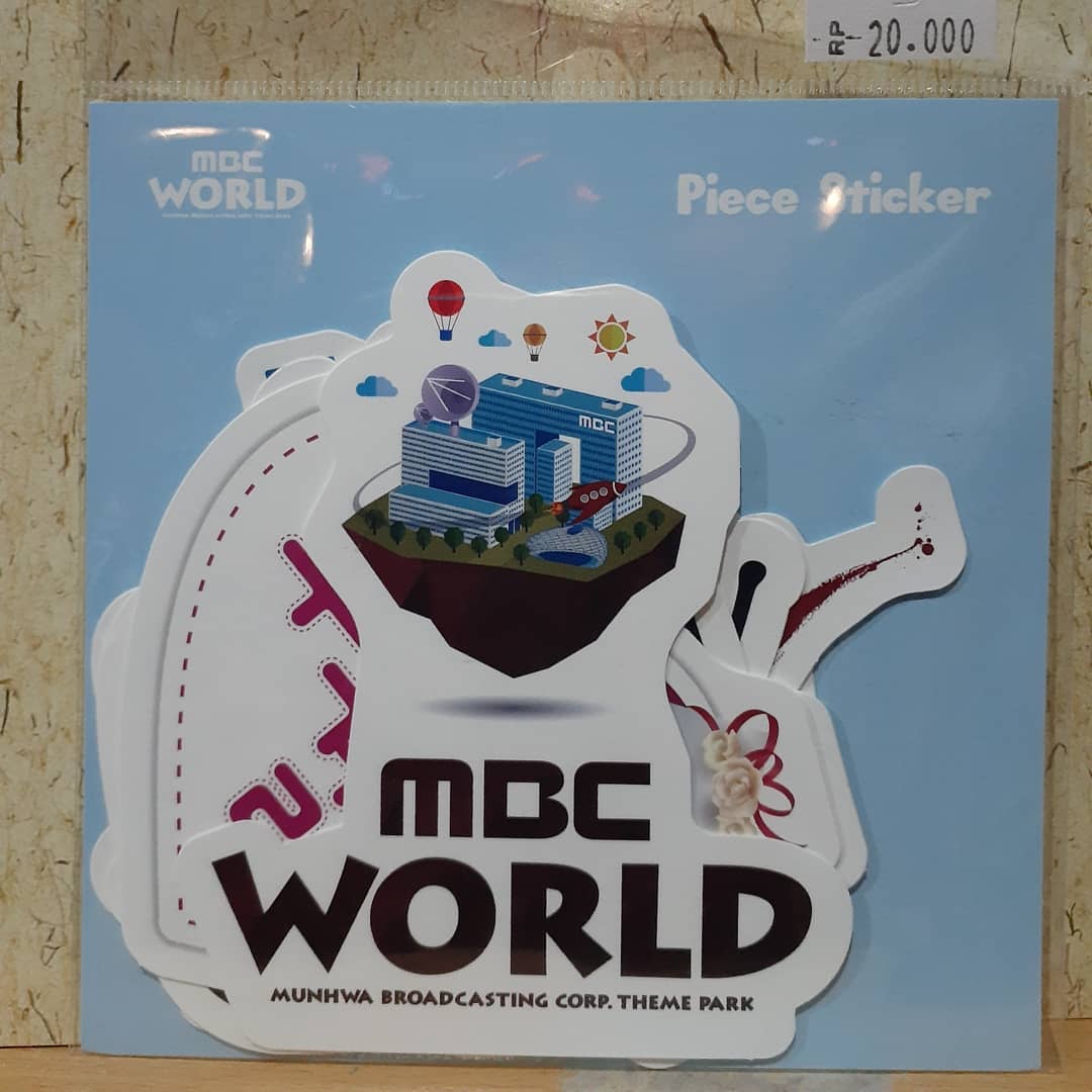 Sticker là món quà độc đáo dành cho fan của những Idol Hàn Quốc